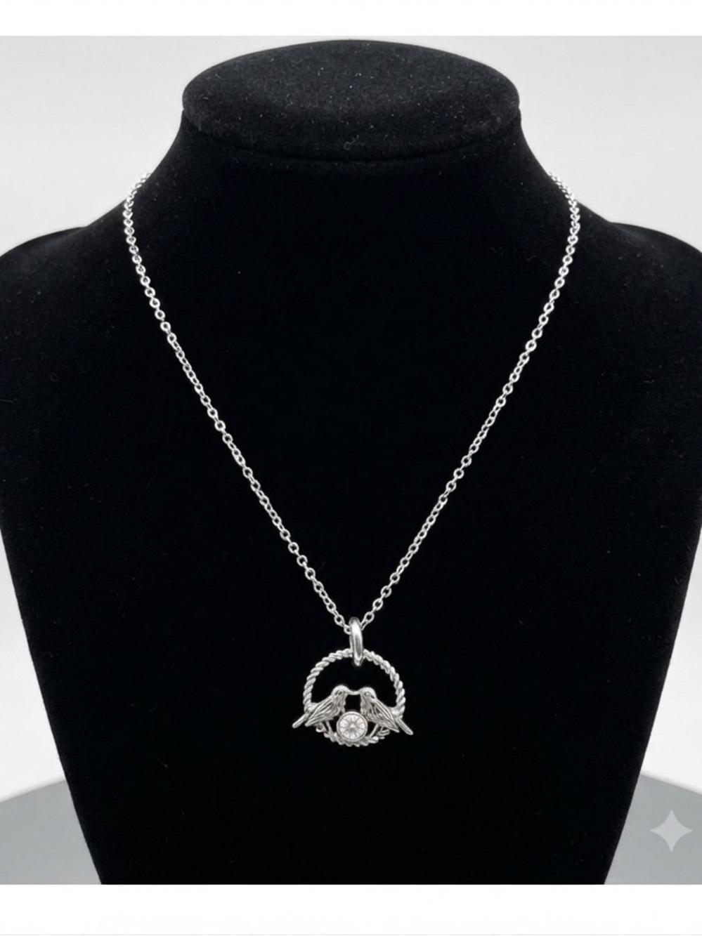 Lia Sophia Love Birds with rhinestone detail necklace. Working clasp